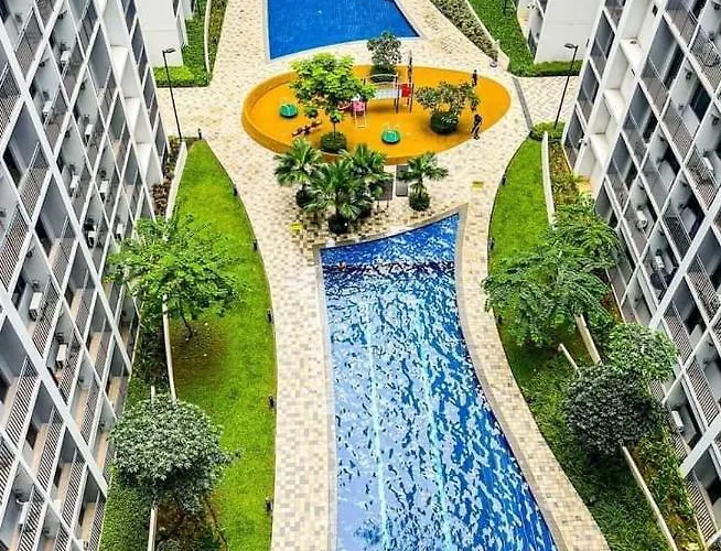 Casa Amara At Mall Of Bed & Breakfast